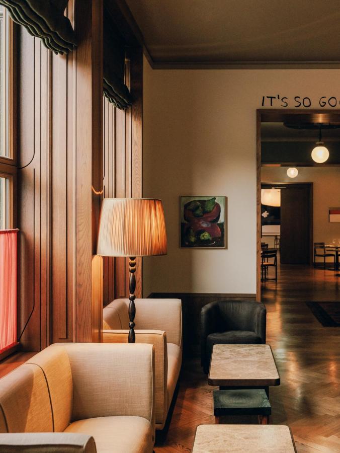 Boutique Hotel Chateau Royal 베를린 외부 사진 The interior of the hotel