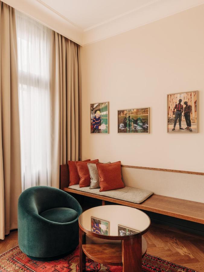 Boutique Hotel Chateau Royal 베를린 외부 사진 The interior of the hotel