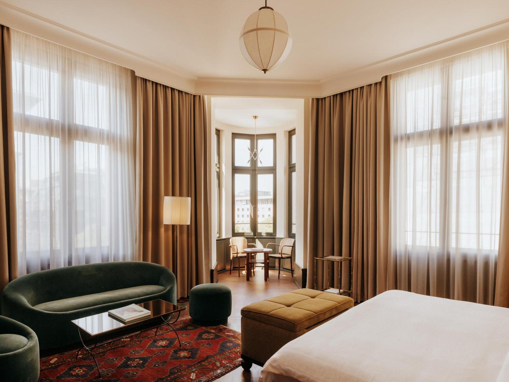 Boutique Hotel Chateau Royal 베를린 외부 사진 Suite at Hotel Axelmannstein