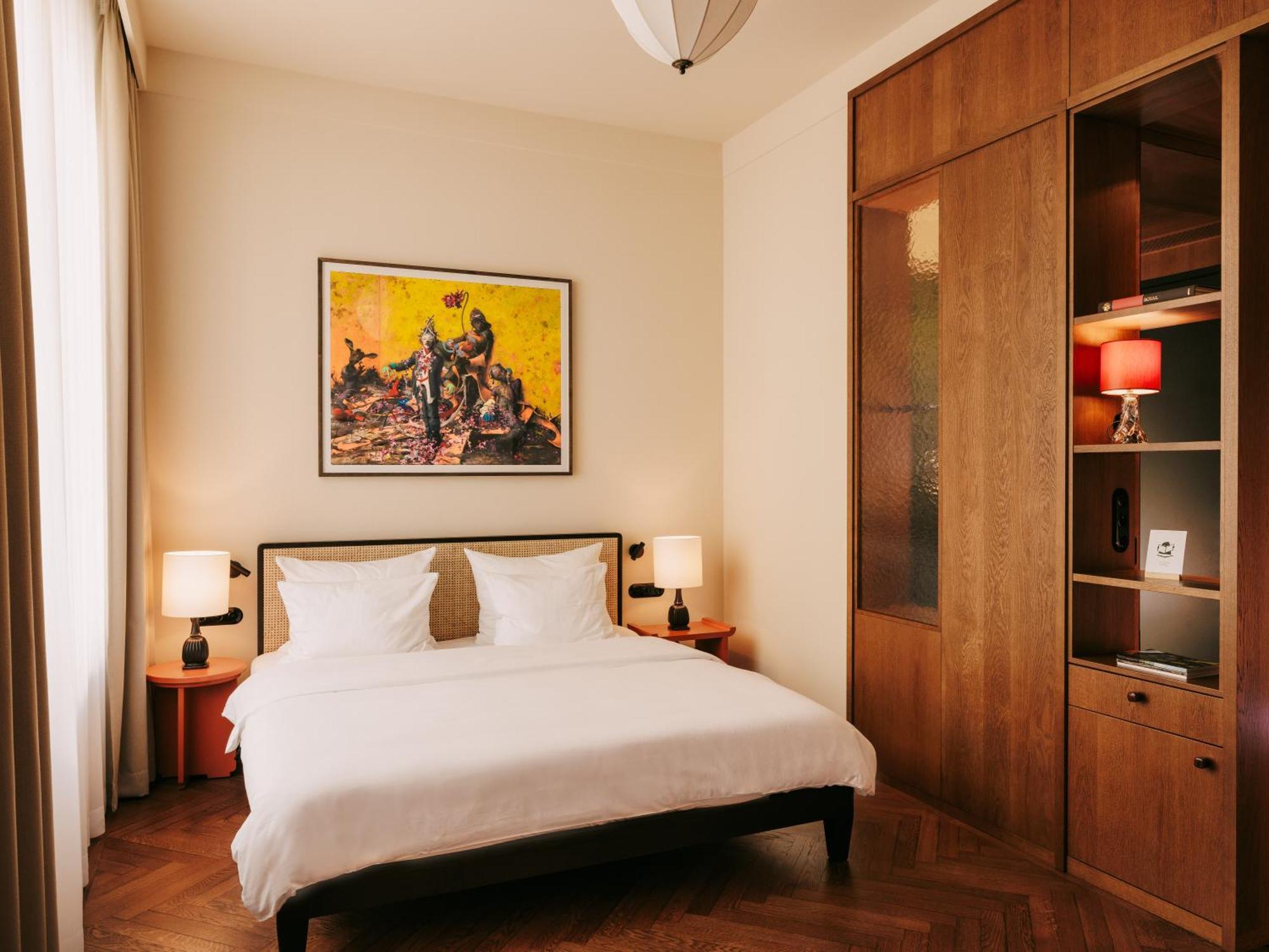 Boutique Hotel Chateau Royal 베를린 외부 사진 A bedroom at the hotel