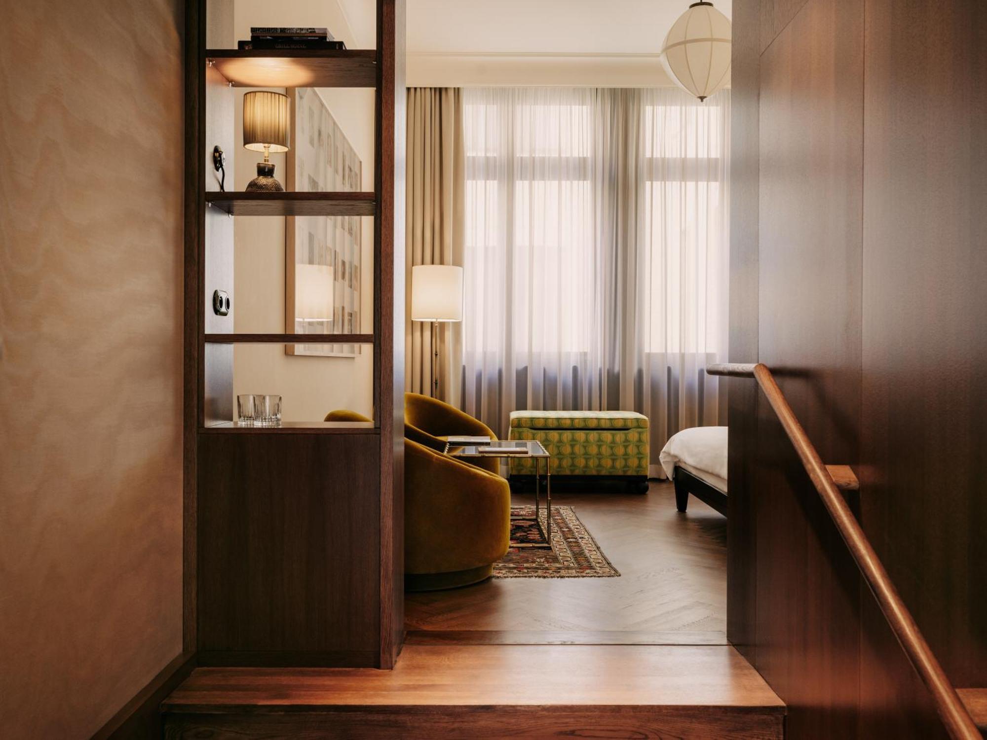 Boutique Hotel Chateau Royal 베를린 외부 사진 A suite at the Hotel
